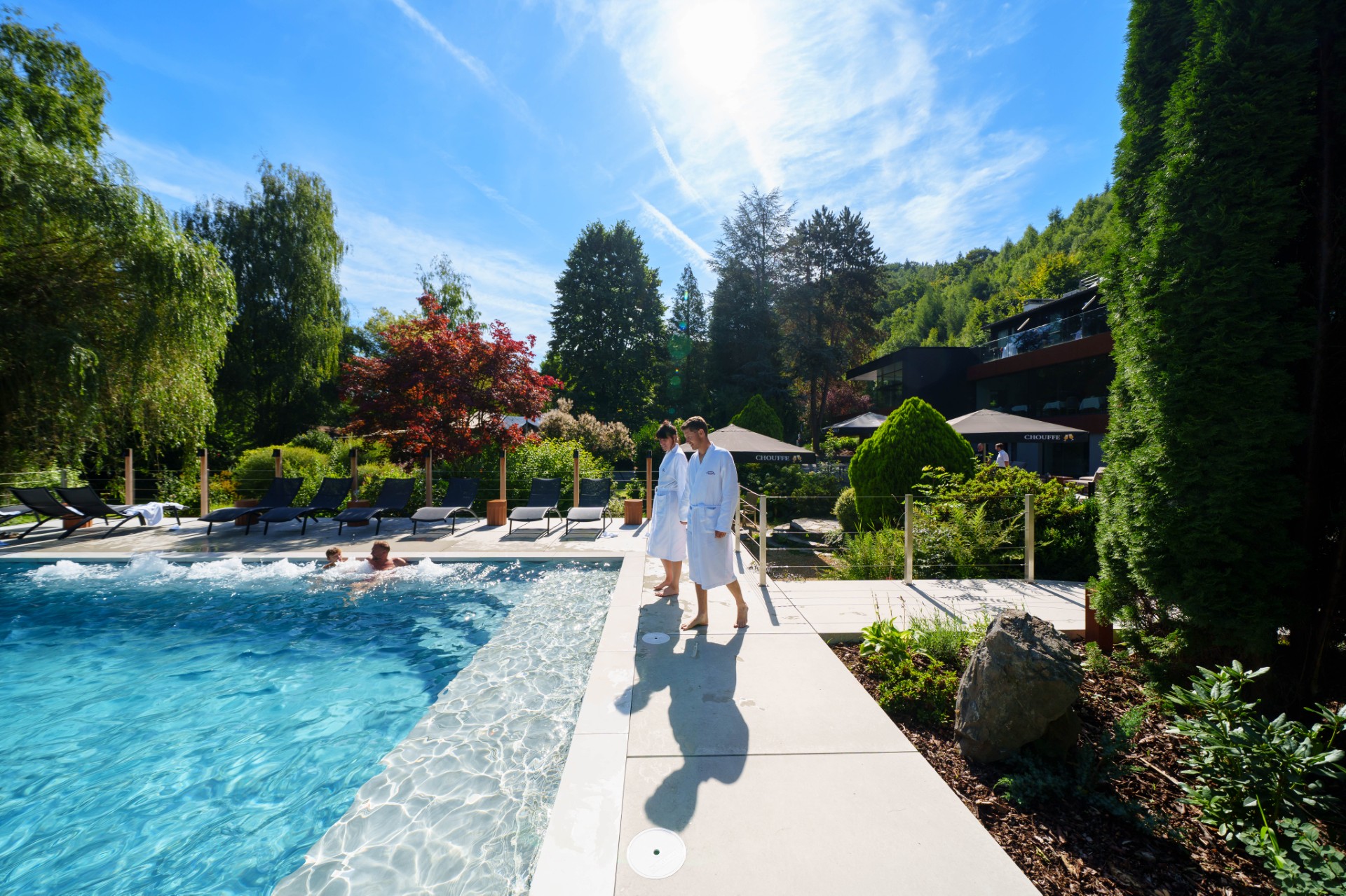 piscine extérieure chauffée
